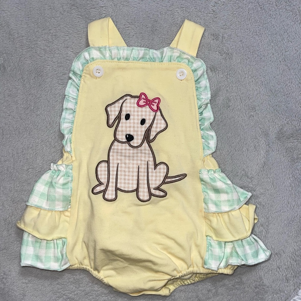 NWOT puppy bubble with ruffle butt